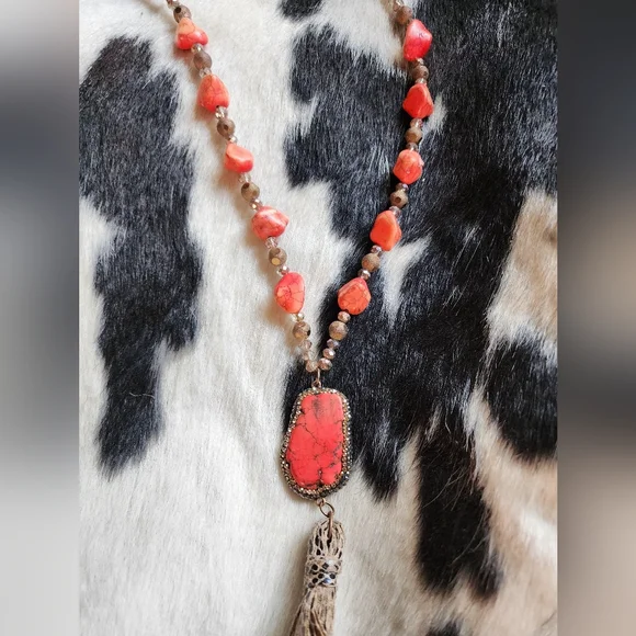 Handcrafted Red Turquoise Necklace - Picture 5 of 5